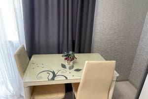 East Residence 9