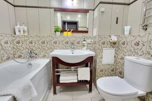 Апарт-отель Михаила Гришко, 9. Стандарт трехместный  10