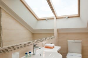 Седьмое небо на ул. Коновальца, 3 2