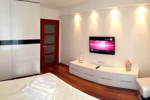 трехкомнатные на Михайловской 10